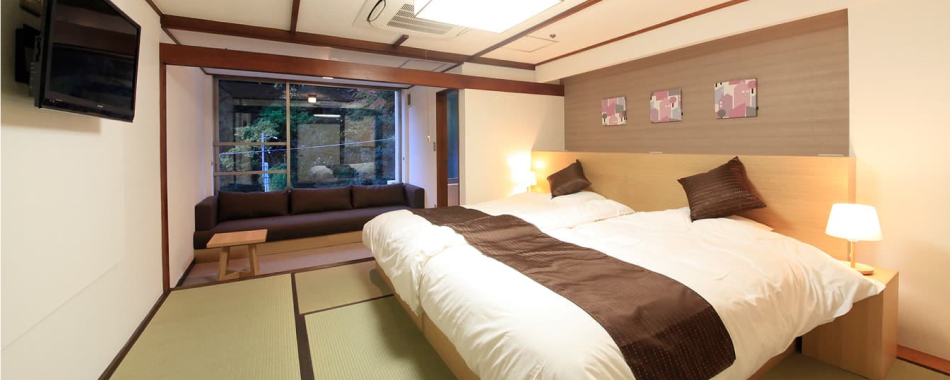 和モダンシャワーブース付客室