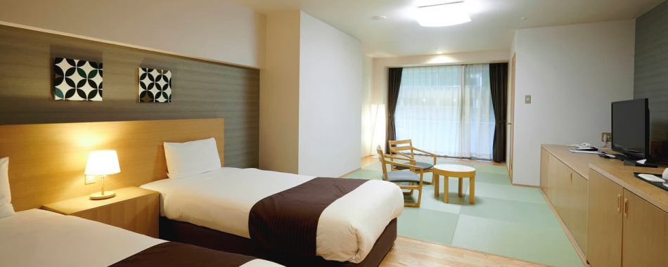 川沿いの和洋室