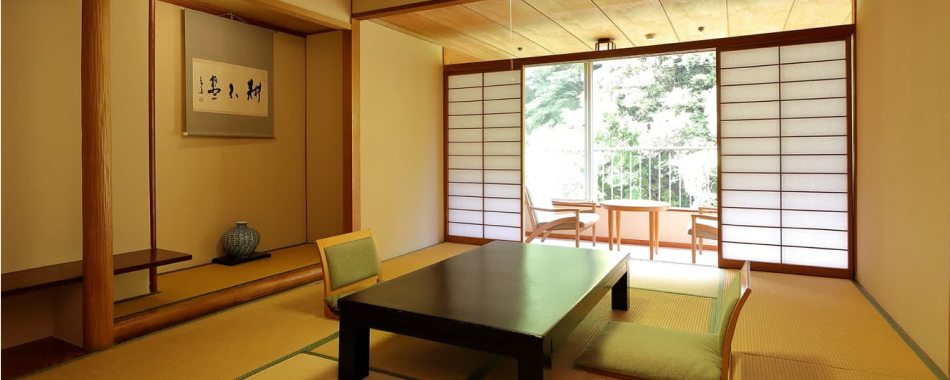 川沿いの和室